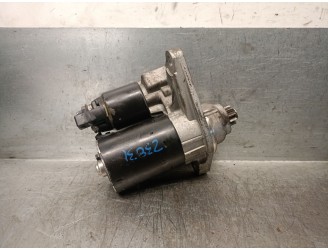 Recambio de motor arranque para seat ibiza (6l1) 1.2 referencia OEM IAM 02T911023G 02T911023G 0001120400 BOSCH