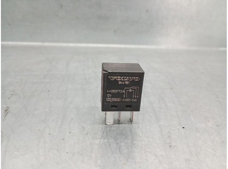Recambio de rele para volvo xc90 2.4 diesel cat referencia OEM IAM 9441161  