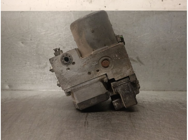 Recambio de abs para opel astra g berlina 2.0 dti referencia OEM IAM 24432510 5530100 0265220636 BOSCH