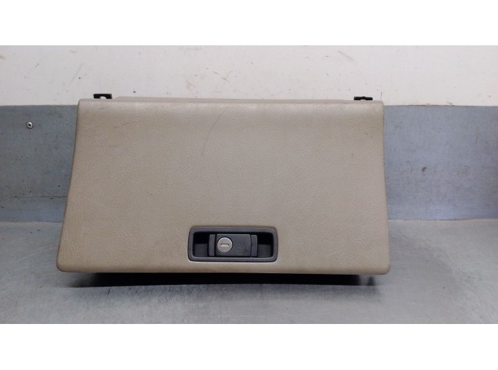 Recambio de guantera para mg serie 45 (t/rt) 2.0 td referencia OEM IAM 77501ST3G000 