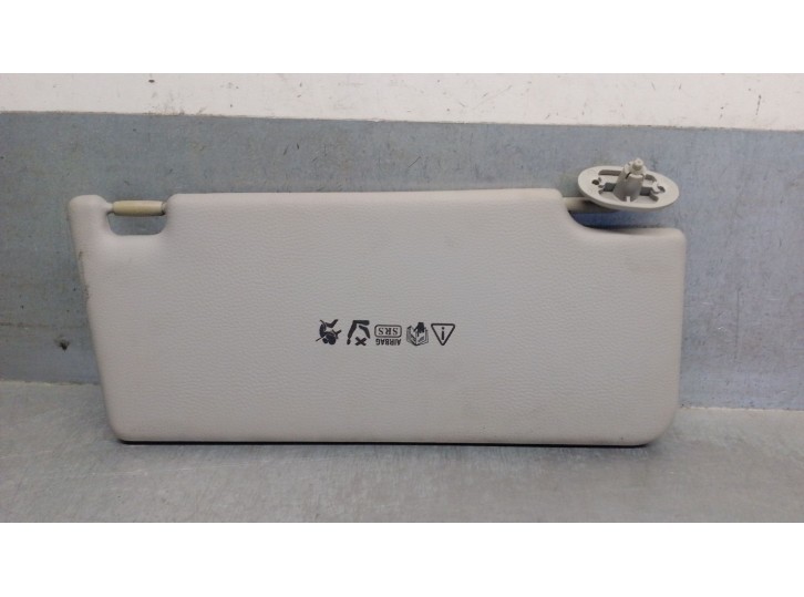 Recambio de parasol izquierdo para mg serie 45 (t/rt) 2.0 td referencia OEM IAM D20T2N 