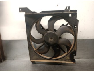 Recambio de electroventilador para kia cerato 2.0 turbodiesel cat referencia OEM IAM 253802F100 253802F100 