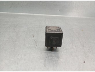 Replacement relay for Volvo XC90 2.4 Diesel CAT OEM IAM reference 9441160 9441160 