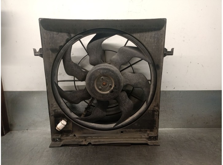 Recambio de electroventilador para hyundai i30 1.6 crdi cat referencia OEM IAM 253801H600 253801H600 
