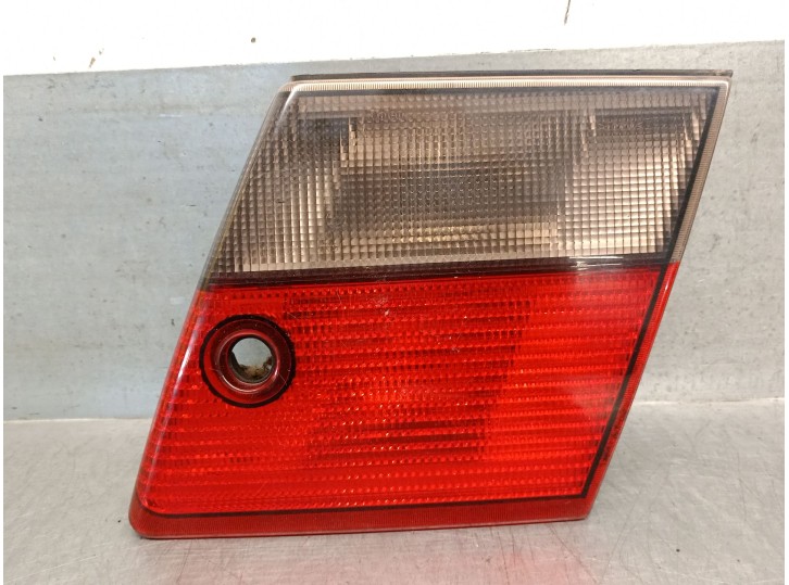 Recambio de piloto trasero derecho para saab 9-5 (ys3e) 2.3 t referencia OEM IAM 4561544 4561544 