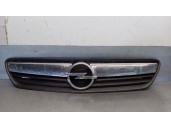 Recambio de rejilla delantera para opel meriva a 1.7 16v referencia OEM IAM 13207140 13207140 GM