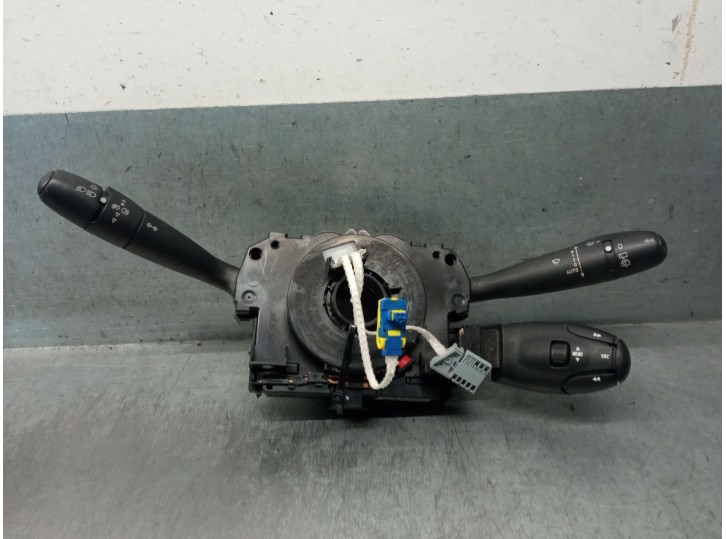 Recambio de mando luces para citroën c3 1.4 hdi referencia OEM IAM 96601437XT 6239EH 