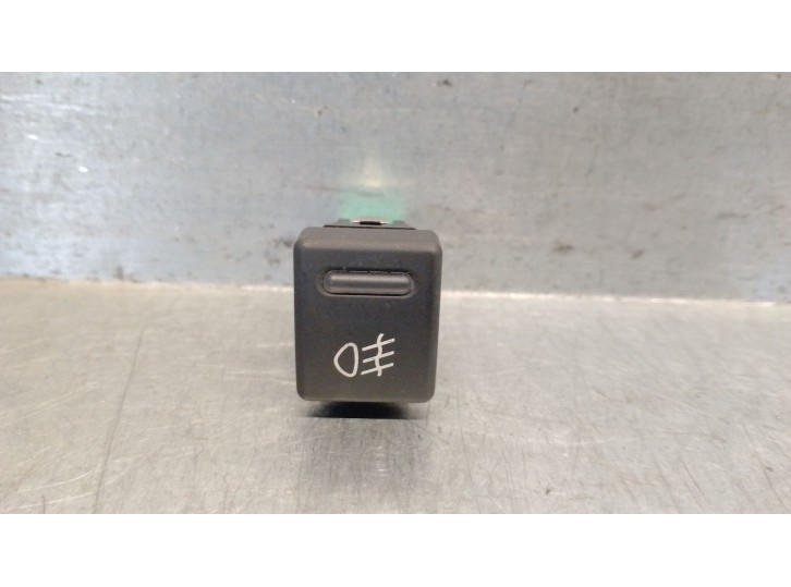 Recambio de interruptor para mg serie 45 (t/rt) 2.0 td referencia OEM IAM YUG001070PMP  