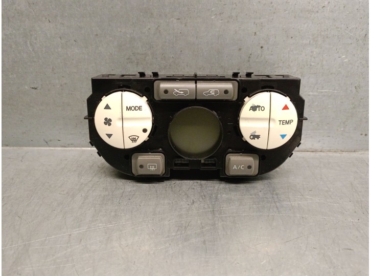 Recambio de mando climatizador para nissan micra (k12e) 1.4 cat referencia OEM IAM 27500AX700 27500AX700 