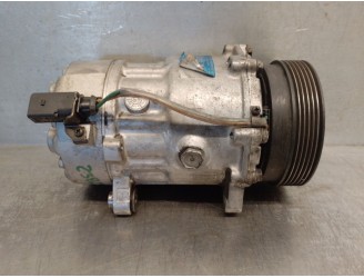 Recambio de compresor aire acondicionado para seat ibiza (6k1) 1.4 16v referencia OEM IAM 1J0820803K 6N0820803C SD7V16