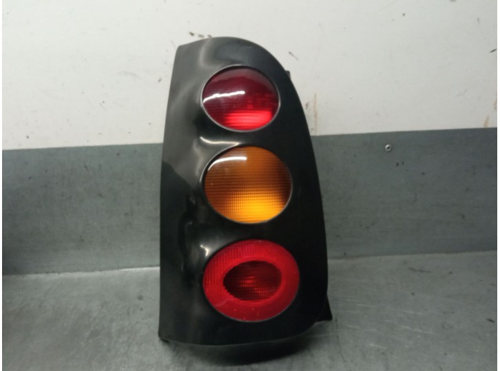 Recambio de piloto trasero izquierdo para smart coupe 0.6 turbo cat referencia OEM IAM Q0012860V001000000 Q0012860V001000000 