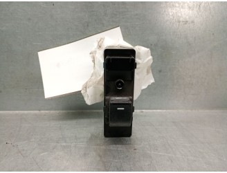 Recambio de mando elevalunas delantero derecho para mazda 3 lim. (bl) 2.2 turbodiesel cat referencia OEM IAM BPN266370A BPN26637