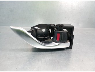 Recambio de maneta interior delantera derecha para mazda 3 lim. (bl) 2.2 turbodiesel cat referencia OEM IAM BHP258330B BHP258330