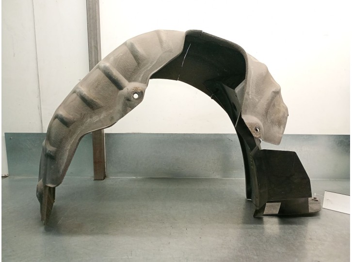 Recambio de paso rueda trasero derecho para mazda 3 lim. (bl) 2.2 turbodiesel cat referencia OEM IAM B45A561H1A B45A561H1A CESTA