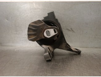 Recambio de soporte motor para mazda 3 lim. (bl) 2.2 turbodiesel cat referencia OEM IAM B60S39070 B60S39070 