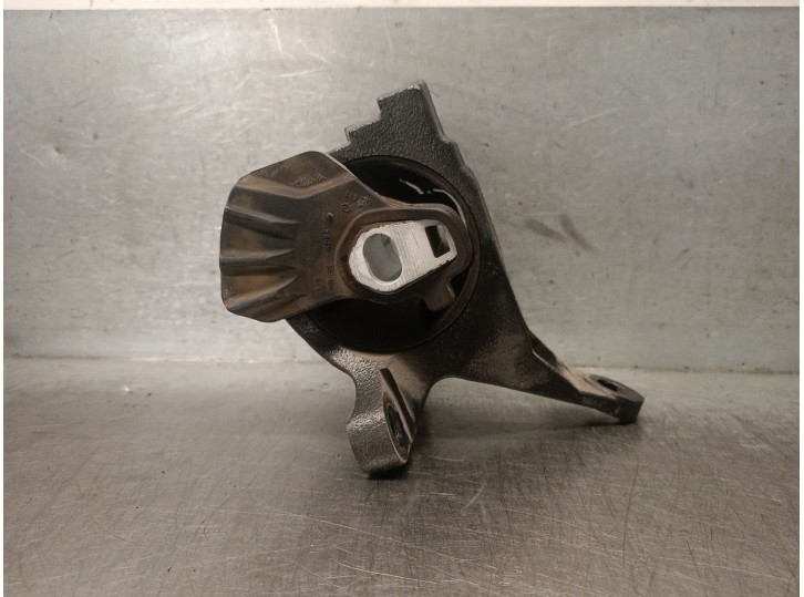 Recambio de soporte motor para mazda 3 lim. (bl) 2.2 turbodiesel cat referencia OEM IAM B60S39070 B60S39070 