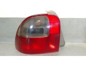 Replacement rear left tail light for MG Series 45 (T/RT) 2.0 TD OEM IAM reference D20T2N 