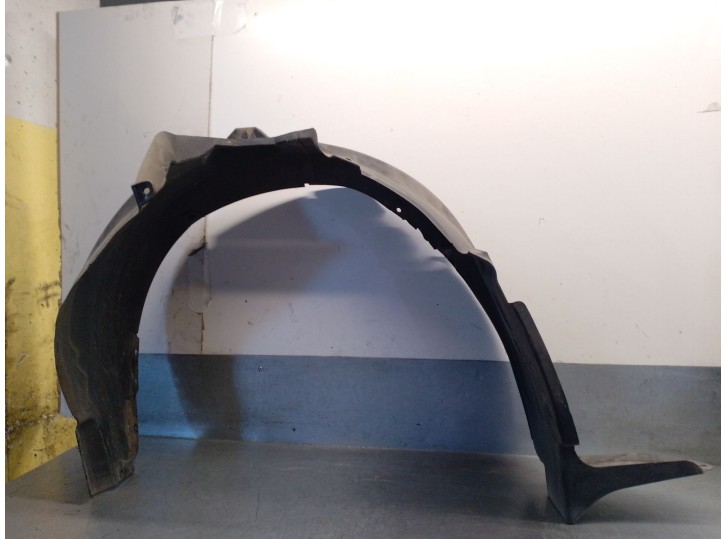 Recambio de paso rueda delantero izquierdo para kia carnival 2.9 crdi cat referencia OEM IAM 868114D000 868114D002 