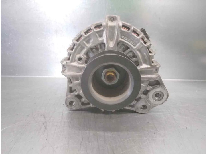 Recambio de alternador para volvo v40 básico referencia OEM IAM 31419101 0125711042 BOSCH