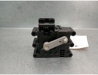 Recambio de motor apertura trampillas climatizador para mazda cx-7 (er) 2.3 mzr disi turbo awd (er3p) referencia OEM IAM GJ6A61B