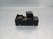 Recambio de mando elevalunas trasero derecho para mazda 3 lim. (bl) 2.2 turbodiesel cat referencia OEM IAM BPN266380A BPN266380A