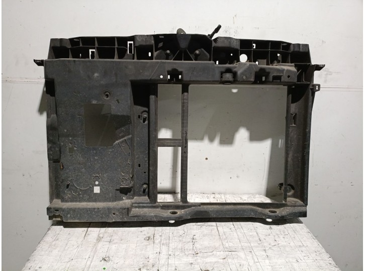 Recambio de panel frontal para peugeot 207 16v cat (kfu / et3j4) referencia OEM IAM 7104FS 7104FS 