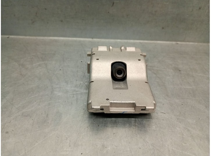 Recambio de modulo electronico para mazda 3 lim. (bl) 2.2 turbodiesel cat referencia OEM IAM B61L67XCXJ B61L67XCXJ 