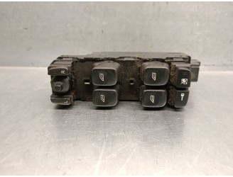 Replacement front left window regulator switch for Volvo XC90 2.5 20V Turbo CAT OEM IAM reference 30658146 30658146 MD181300