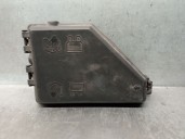 Recambio de caja reles / fusibles para mg serie 25 (rf) 1.6 16v cat referencia OEM IAM 114732101801 103720 