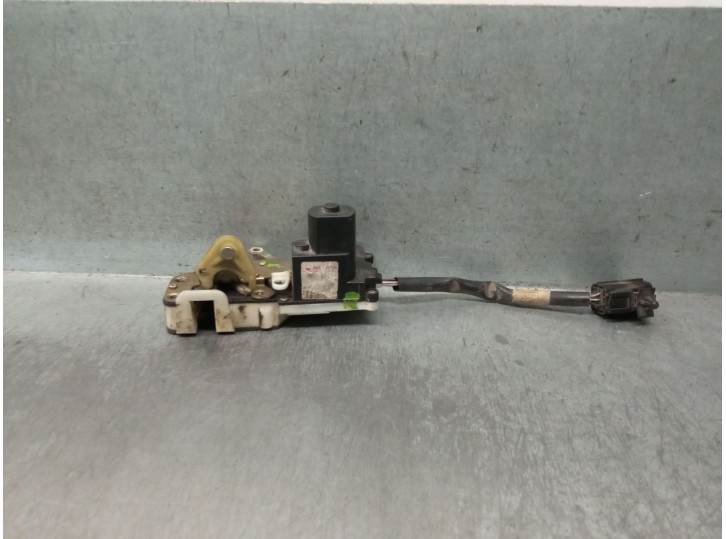 Replacement front left door lock for MG series 25 (RF) 1.6 16V CAT OEM IAM reference 16K4F 16K4F 
