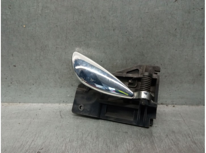 Recambio de maneta interior trasera derecha para mg serie 25 (rf) 1.6 16v cat referencia OEM IAM 16K4F 16K4F 