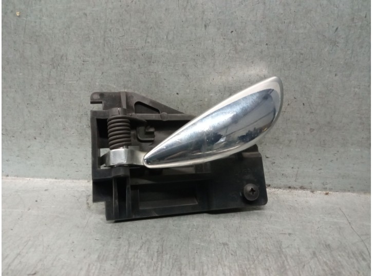 Recambio de maneta interior trasera izquierda para mg serie 25 (rf) 1.6 16v cat referencia OEM IAM 16K4F 16K4F 