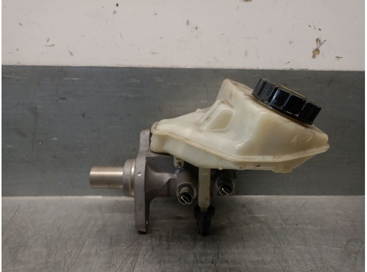 Recambio de bomba freno para volvo xc60 i suv (156) d5 awd referencia OEM IAM 30665177 30665177 03350885571