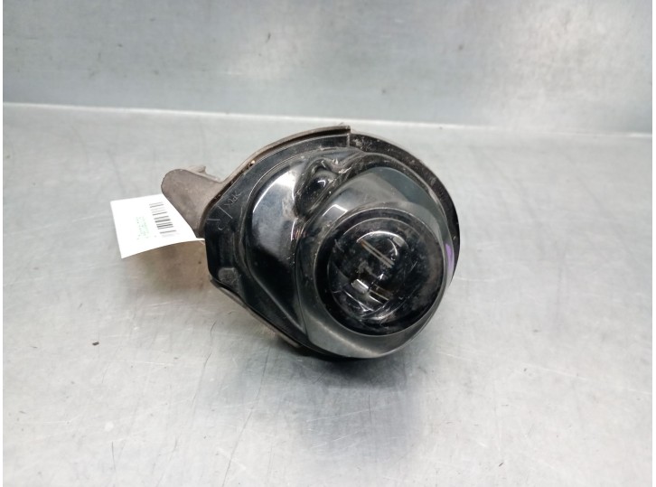 Recambio de faro antiniebla derecho para mazda 3 lim. (bl) 2.2 turbodiesel cat referencia OEM IAM B63B51680 B63B51680 