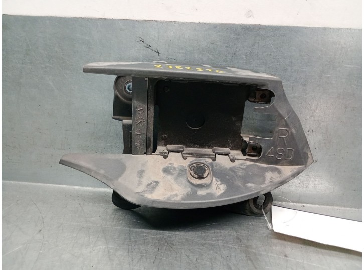 Replacement trim molding for Mazda 3 lim. (BL) 2.2 turbodiesel cat OEM IAM reference B61T67Z41 B61T67Z41 