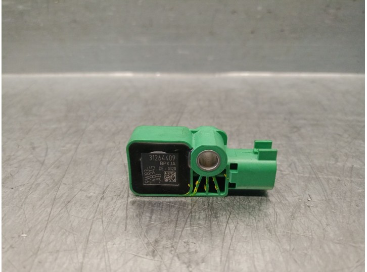 Replacement impact sensor for Volvo XC60 I SUV (156) D5 AWD OEM IAM reference 31264409 