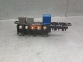 Recambio de caja reles / fusibles para audi a6 berlina (4b2) 2.5 v6 24v tdi referencia OEM IAM 8L0941822A 8L0941822A 