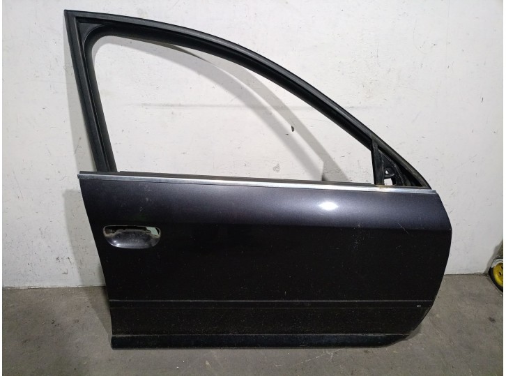 Recambio de puerta delantera derecha para audi a6 berlina (4b2) 2.5 v6 24v tdi referencia OEM IAM AKE 