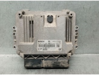Recambio de centralita motor uce para opel zafira b 1.9 cdti referencia OEM IAM 1039S18743 0281014024 BOSCH 
