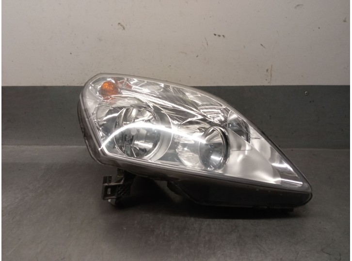 Recambio de faro derecho para opel zafira b 1.9 cdti referencia OEM IAM 1216572 1216572 