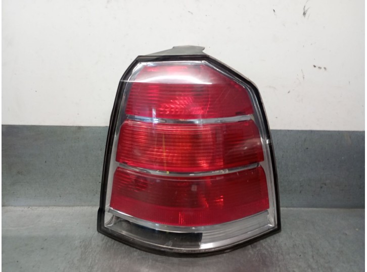 Recambio de piloto trasero derecho para opel zafira b 1.9 cdti referencia OEM IAM 93183066 93183066 