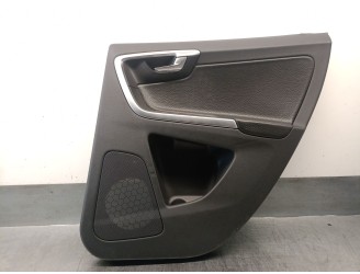 Recambio de guarnecido puerta trasera derecha para volvo xc60 i suv (156) d5 awd referencia OEM IAM 30766413 39812645 