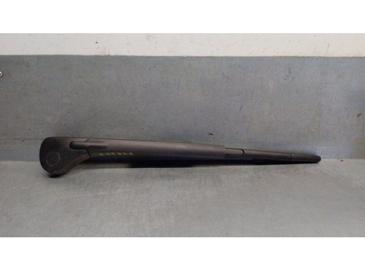 Recambio de brazo limpia trasero para renault espace iv (jk0) 3.5 v6 referencia OEM IAM 8200085780 7701051890 VALEO