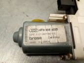 Recambio de motor elevalunas delantero derecho para audi a6 berlina (4f2) 3.0 v6 24v tdi referencia OEM IAM 4F0959802B 4F0959802