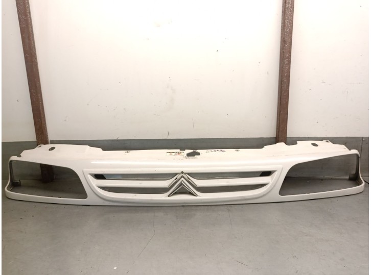 Recambio de rejilla delantera para citroën jumpy 2.0 hdi referencia OEM IAM 7804H9 7804H9 