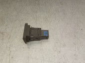 Recambio de warning para audi a3 (8p) 2.0 tdi referencia OEM IAM 8P0941509D 8P0941509D 