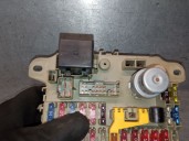 Recambio de caja reles / fusibles para mg serie 25 (rf) 1.6 16v cat referencia OEM IAM YWC104500 53070107A 