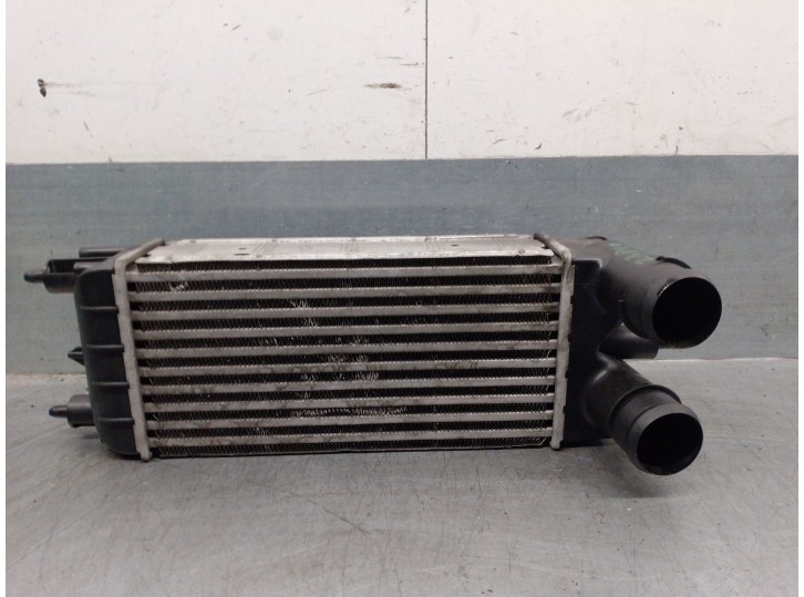 Recambio de intercooler para peugeot 508 sw i (8e_) 1.6 hdi referencia OEM IAM P9684946380 0384P5 VALEO