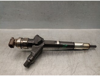 Recambio de inyector para nissan pathfinder (r51) 2.5 dci diesel cat referencia OEM IAM 16600EB300 DENSO