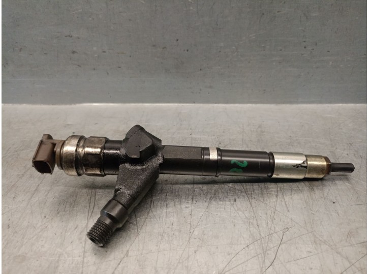 Recambio de inyector para nissan pathfinder (r51) 2.5 dci diesel cat referencia OEM IAM 16600EB300 DENSO